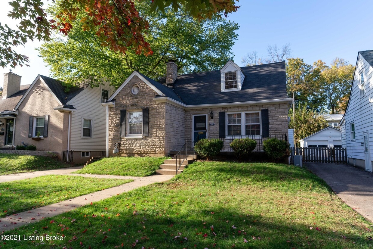 Primary Photo - 4011 Hycliffe Ave
