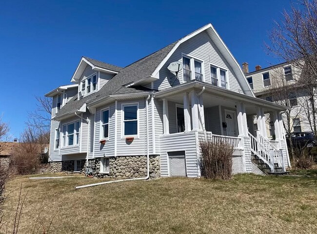 Building Photo - 29 Fales St