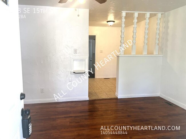 Building Photo - Charming 3/bed 2/bath in Midwest City!