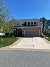Building Photo - 2413 Seagull Dr