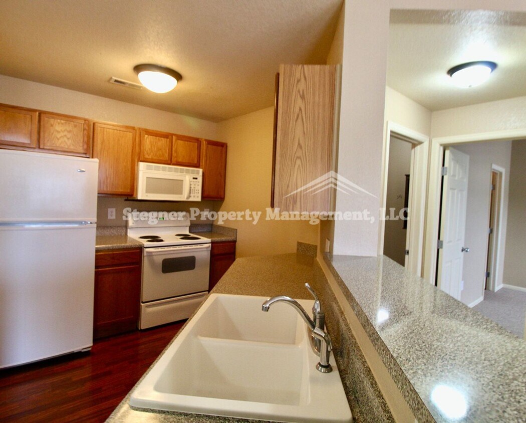 Primary Photo - Great Condo in Greeley