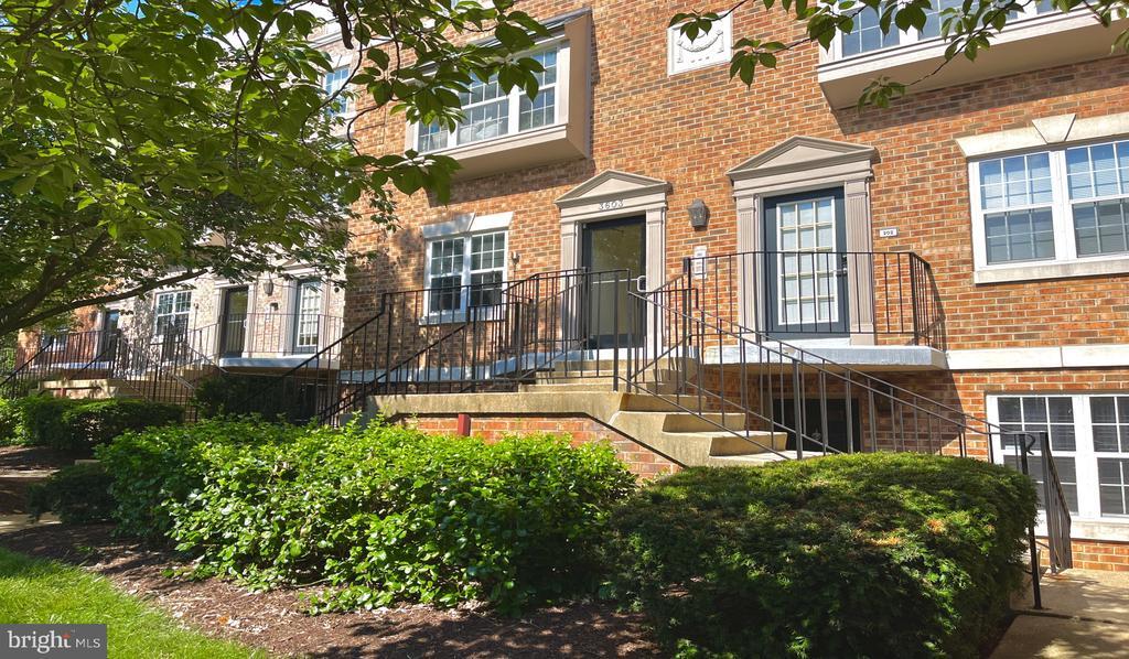 Primary Photo - 3401 38th St NW