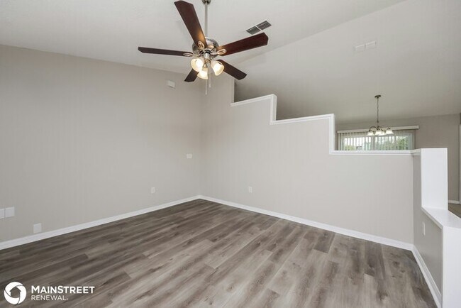 Foto del edificio - 313 CAEN CT, KISSIMMEE, FL 34759