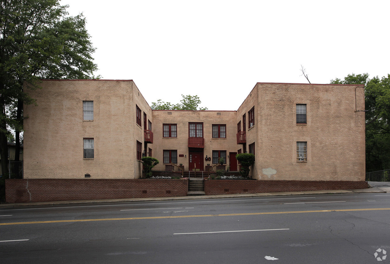 Building Photo - Langhorn Street Apartments