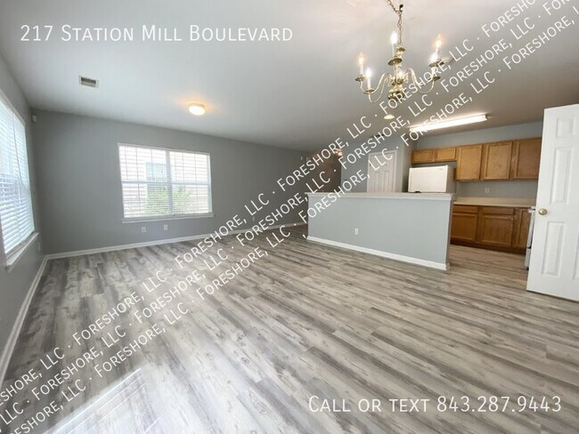 Foto del edificio - End-Unit Townhome in Mill Creek/Cypress Ri...