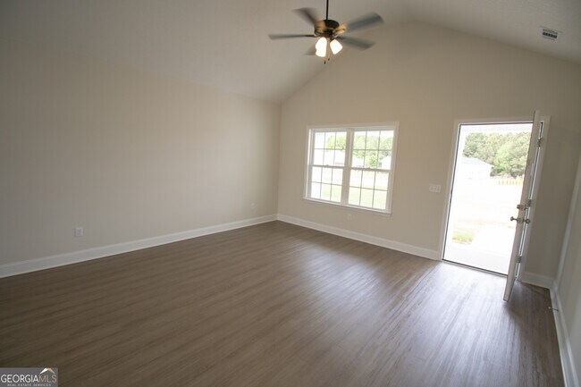 Foto del edificio - 114 Enclave Ct