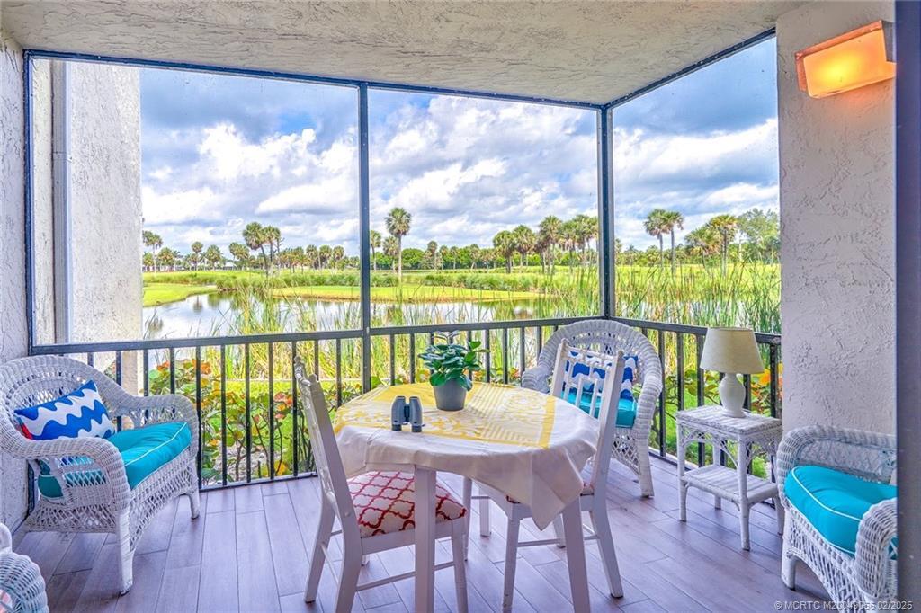 Building Photo - 5553 NE Gulfstream Way