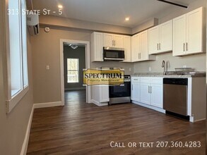 Building Photo - 313 State St