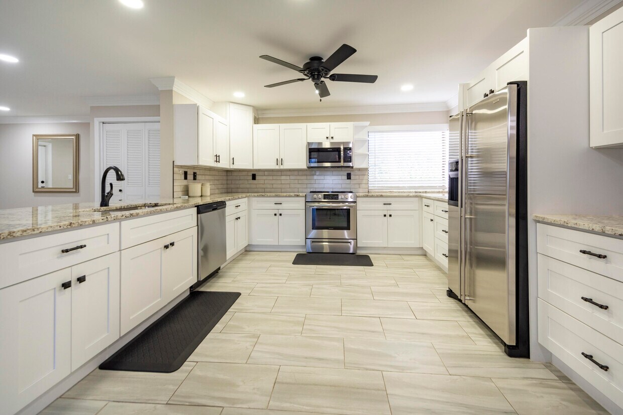 Foto principal - 6579 Spring Bottom Way