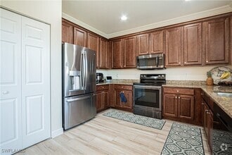 Building Photo - 11031 Yellow Poplar Dr
