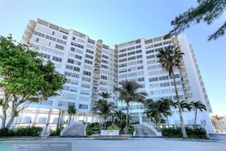 Building Photo - 11930 N Bayshore Dr