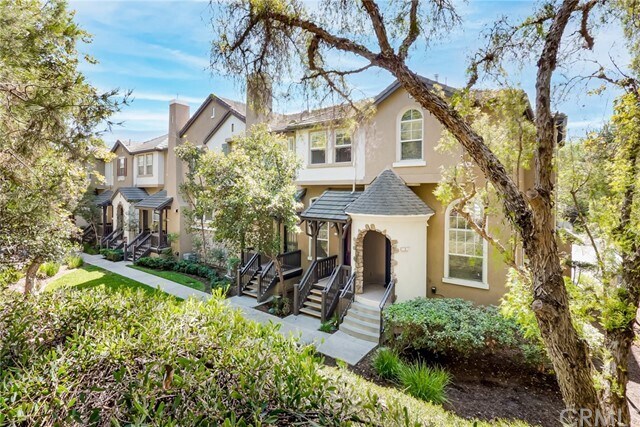 Primary Photo - 3 Cupertino Cir