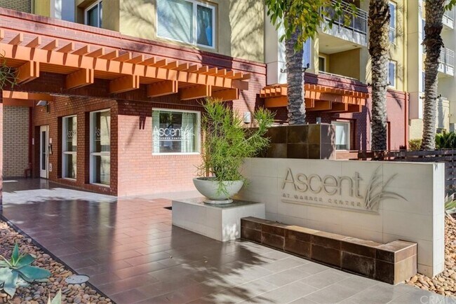 Building Entrance - 21301 Erwin St