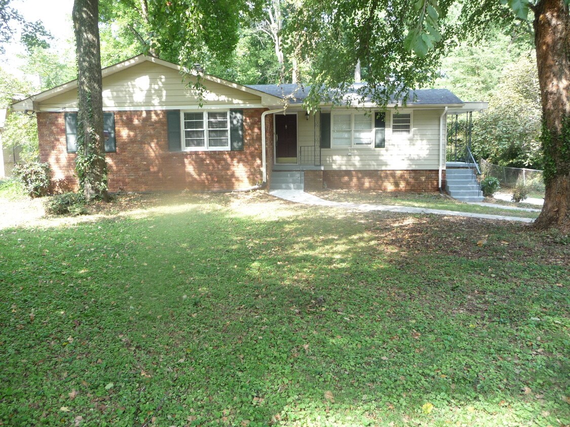 6262 Ferry Dr NE, Sandy Springs, GA 30328 House Rental in Sandy