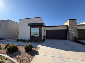 Building Photo - 2908 Church Oak Dr