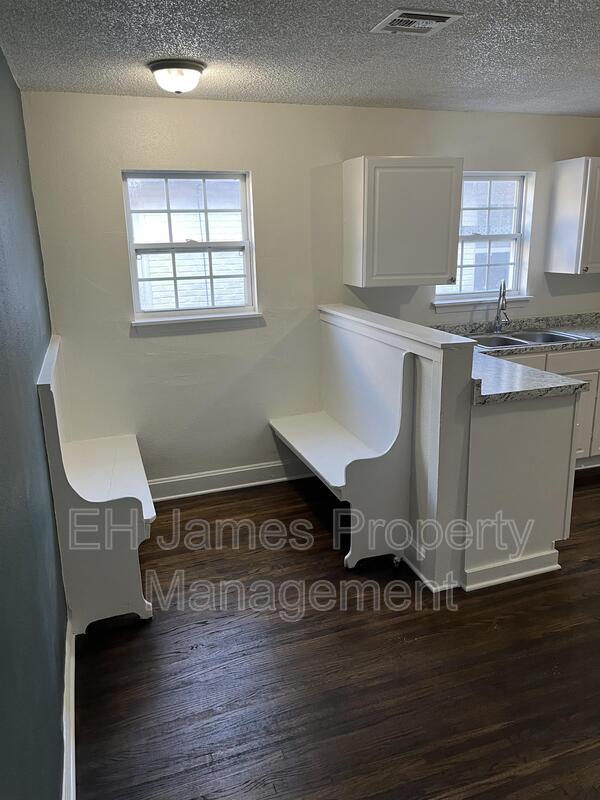 Foto del edificio - 1627 N Denver Ave