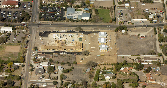 Aerial Photo - Golden Inn & Village