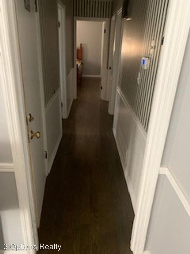 Foto del edificio - 2 br, 2 bath House - 4763 Howard Drive