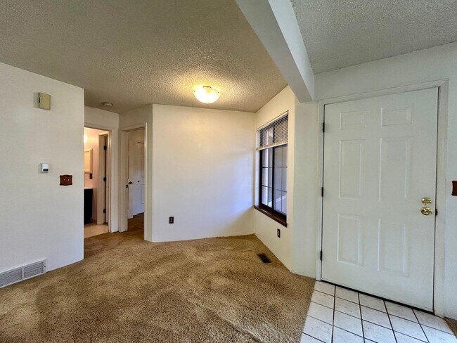 Foto del edificio - 2 Bedroom Powderhorn Condo with Attached G...