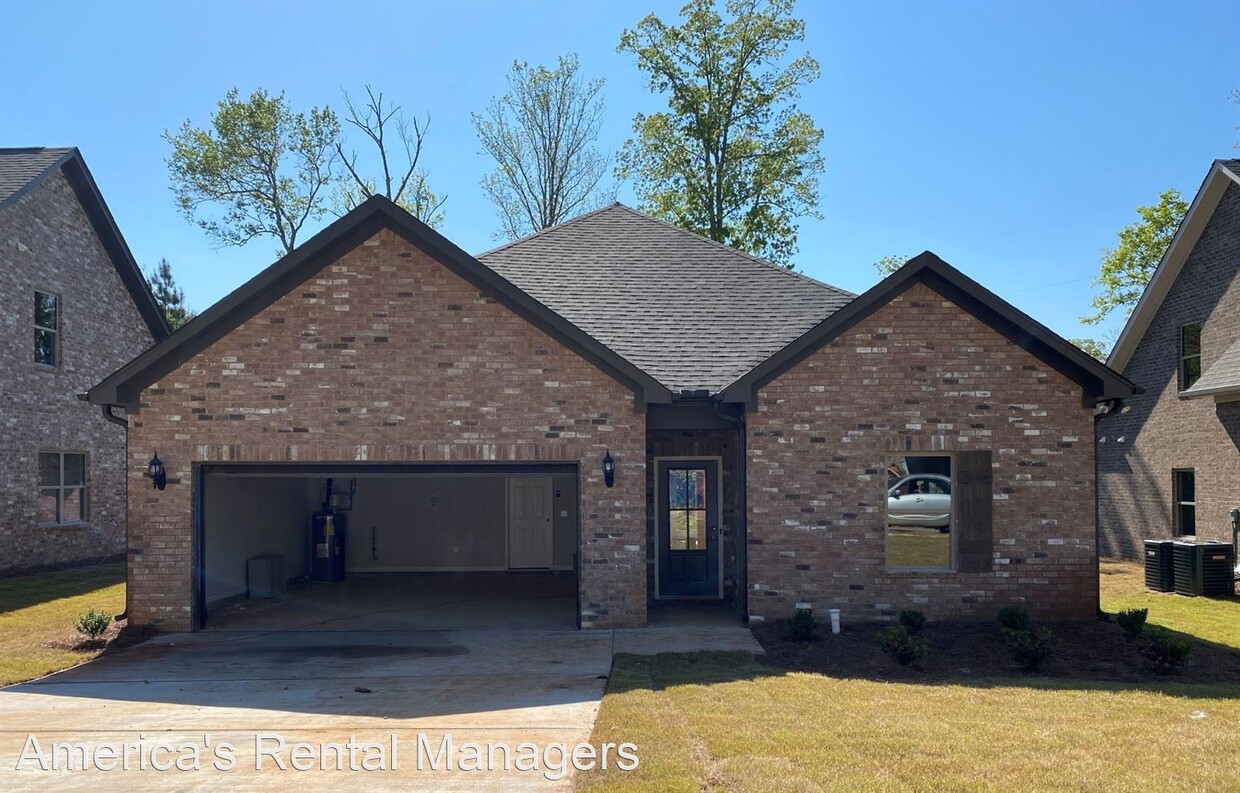 Primary Photo - 4 br, 2 bath House - 7964 St. James Drive