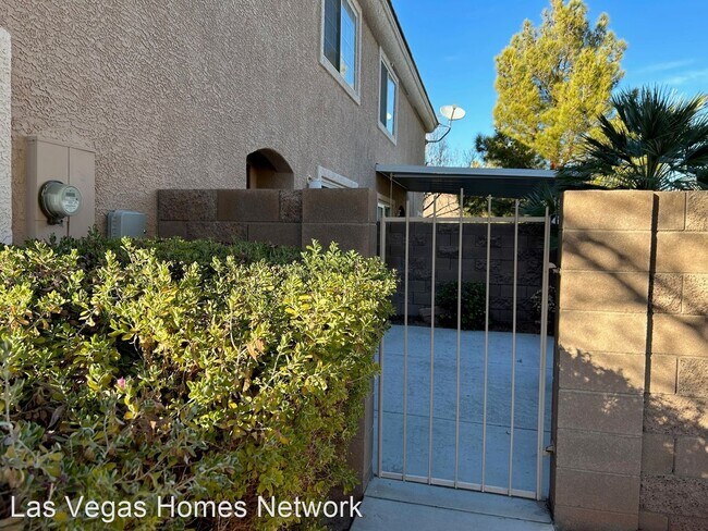 Foto del edificio - 3 br, 2.5 bath House - 428 Magnum Bark Ct