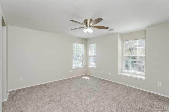 Building Photo - 343 Remington Creek Dr