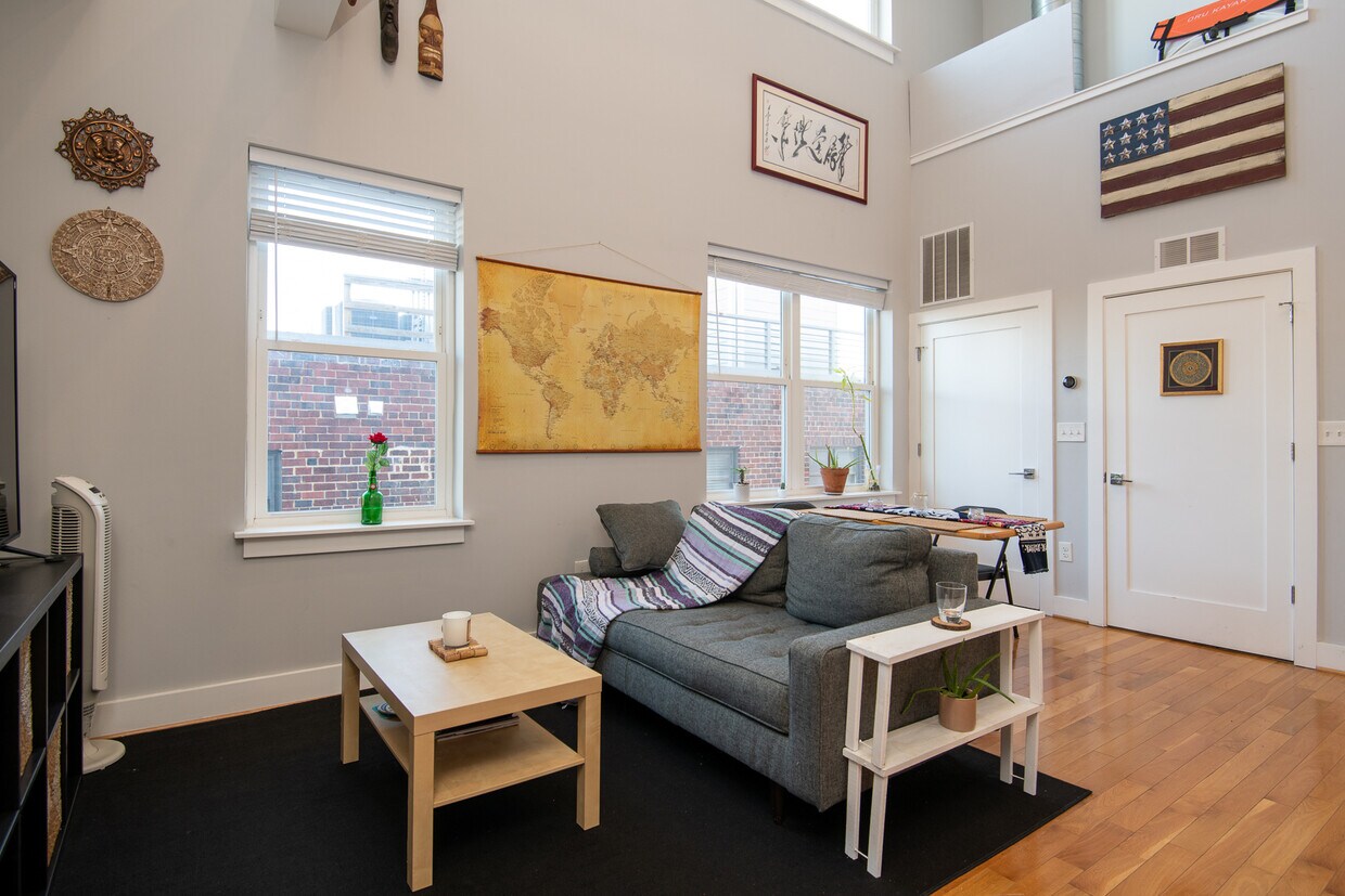 Primary Photo - 1514 K St SE