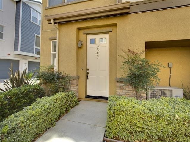 Building Photo - 2580 Baton Rouge Dr