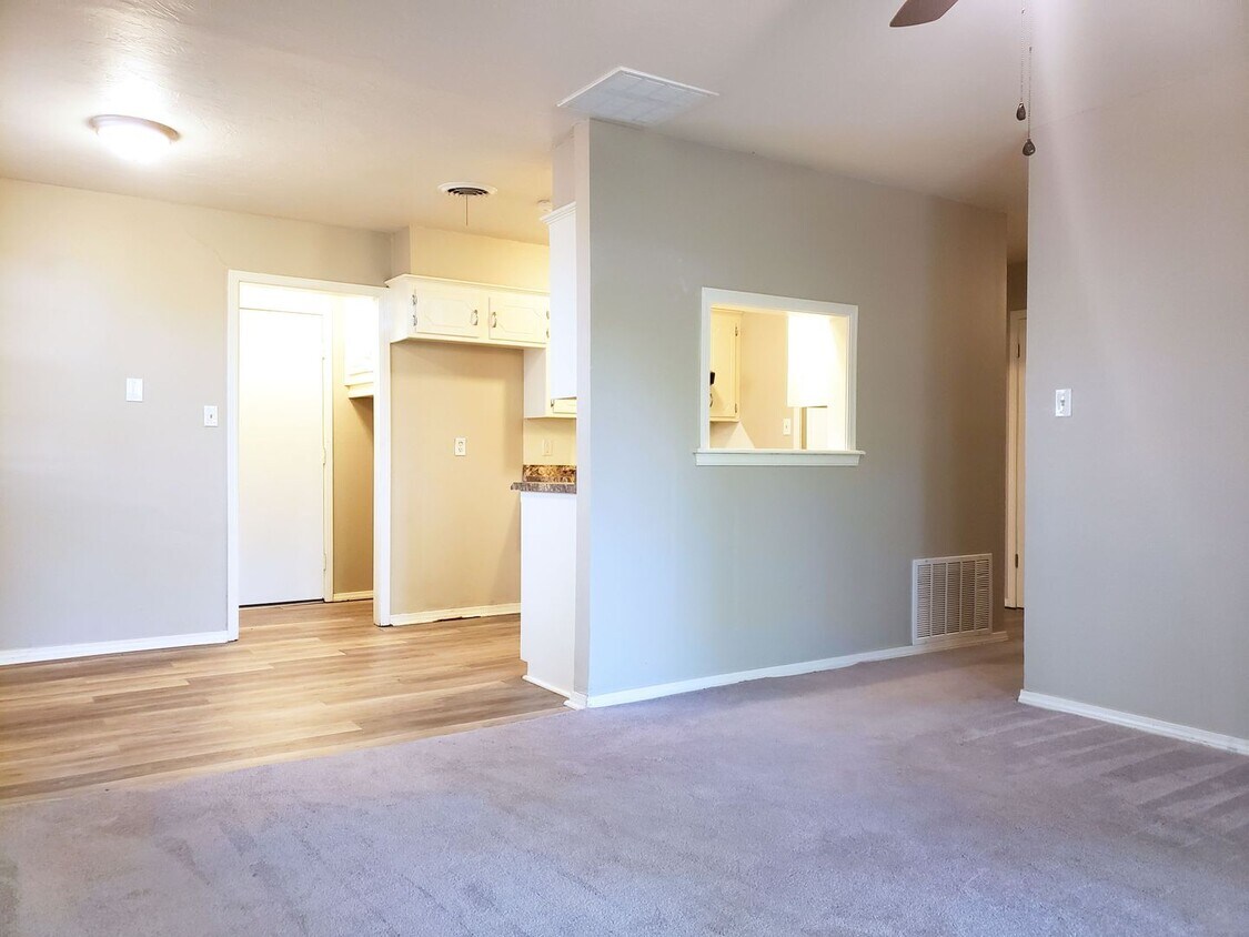 989 Barkley Cir, Norman, OK 73071 House Rental in Norman, OK