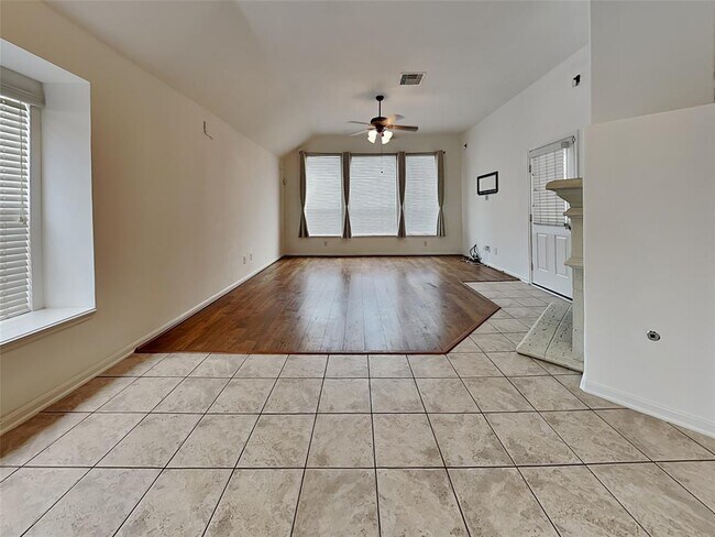 Building Photo - 15006 Summer Villa Ct
