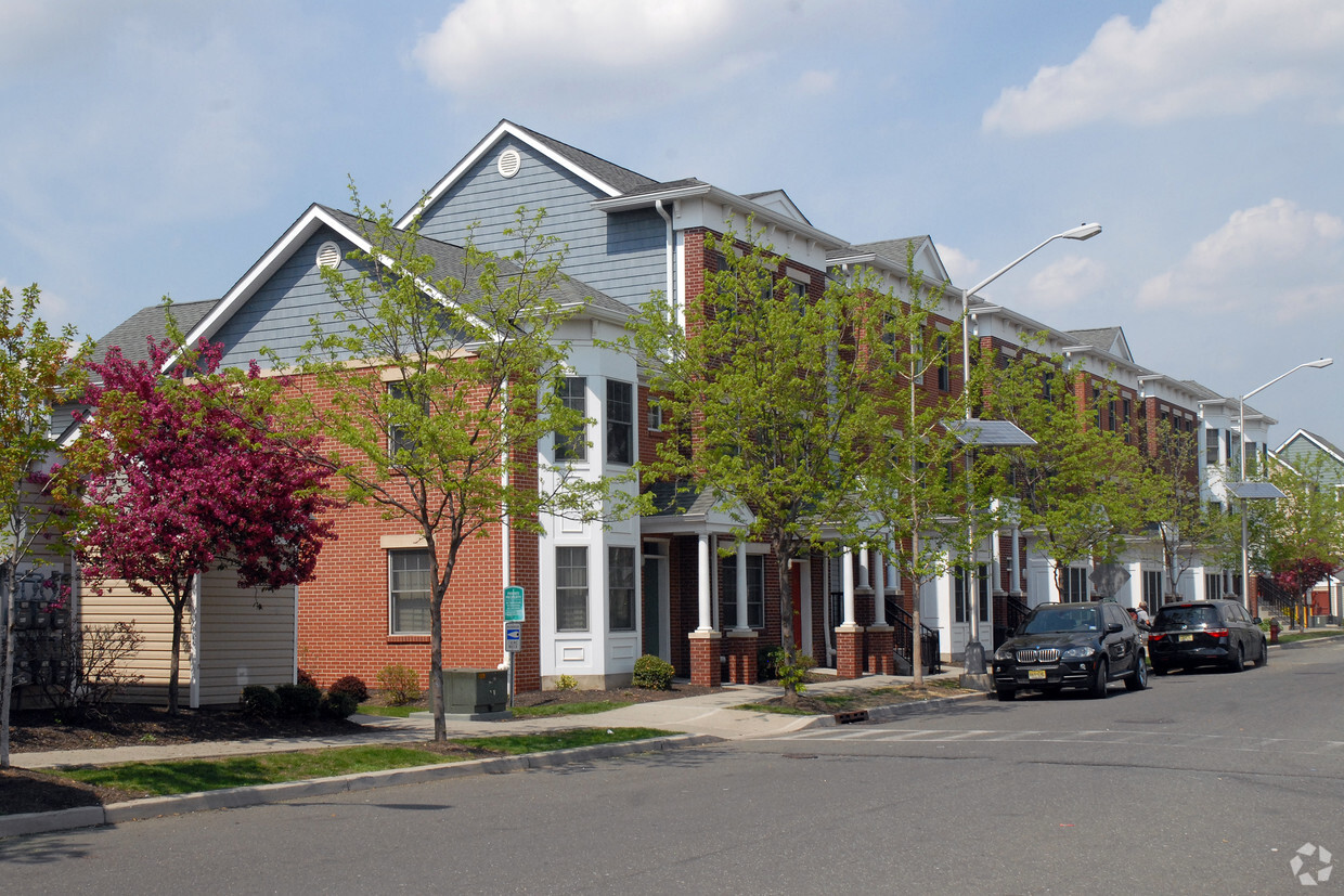 Building Photo - Woodward Terrace