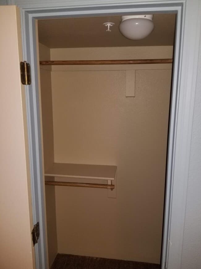 Foto del edificio - Beautifully Upgraded West-Flagstaff 1bd/1ba Condo in The Arbors Near NAU/CCC- Students OK!!! NO P...