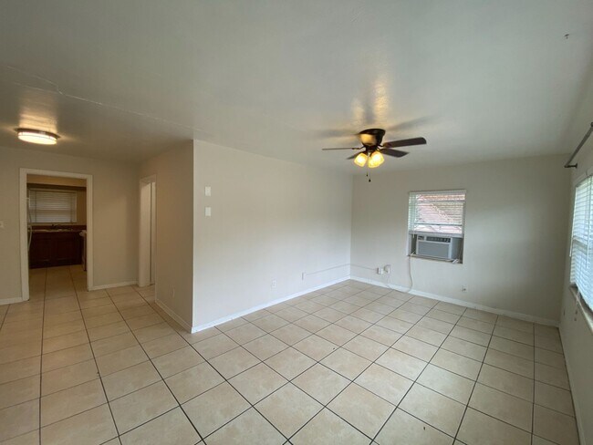 Building Photo - 1613 Flagler Ave