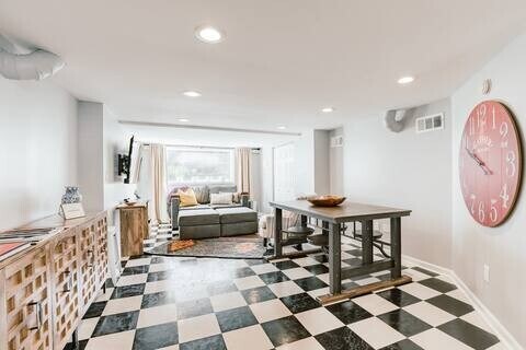 Foto del edificio - 15 Whitsett St