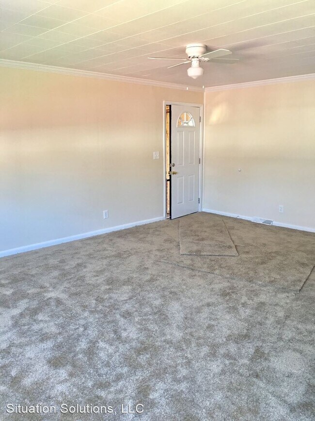 Building Photo - 3 br, 2.5 bath House - 711 Dune Street