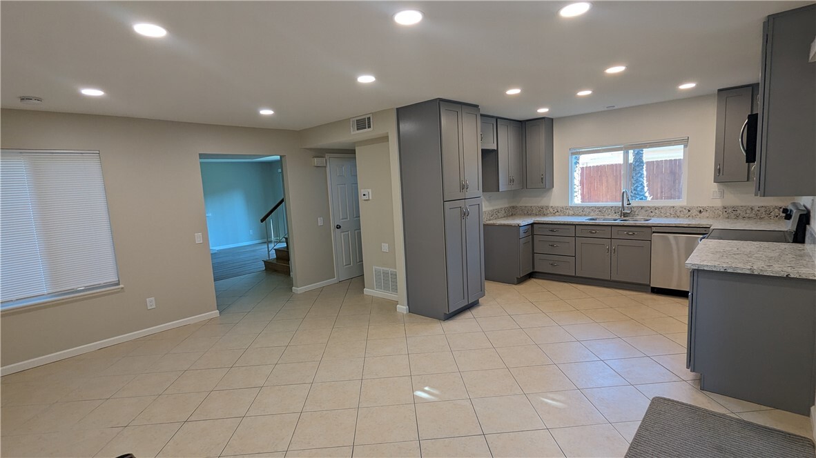 2523 S Calaveras Pl, Ontario, CA 91761 House Rental in Ontario, CA