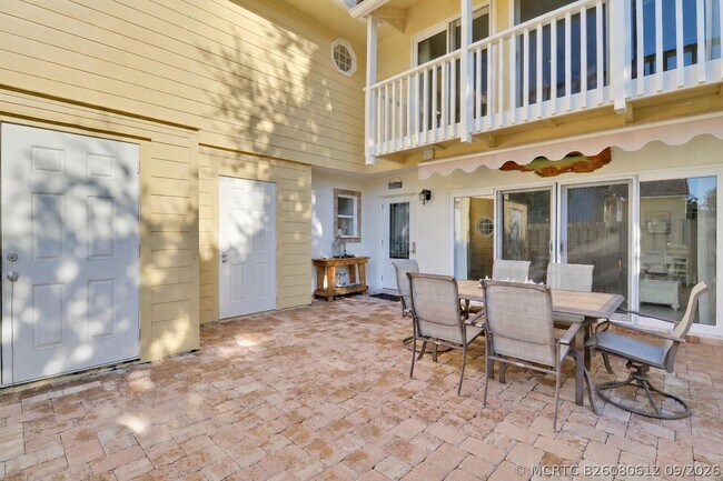 Foto del edificio - 232 Seabreeze Cir