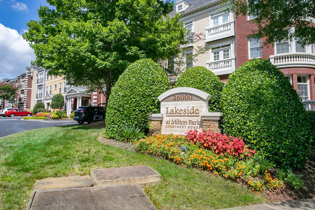 Building Photo - Lakeside at Milton Park