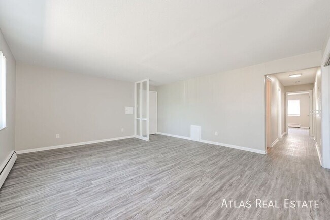 Foto del edificio - 10750 W 8th Ave