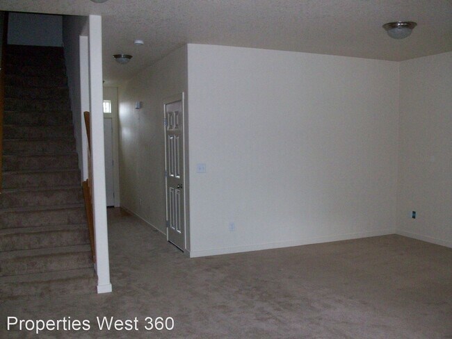 Foto del edificio - 3 br, 2.5 bath House - 5360 NE 83rd Place