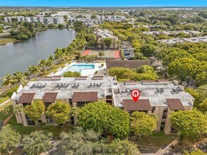 Building Photo - 14415 N Kendall Dr