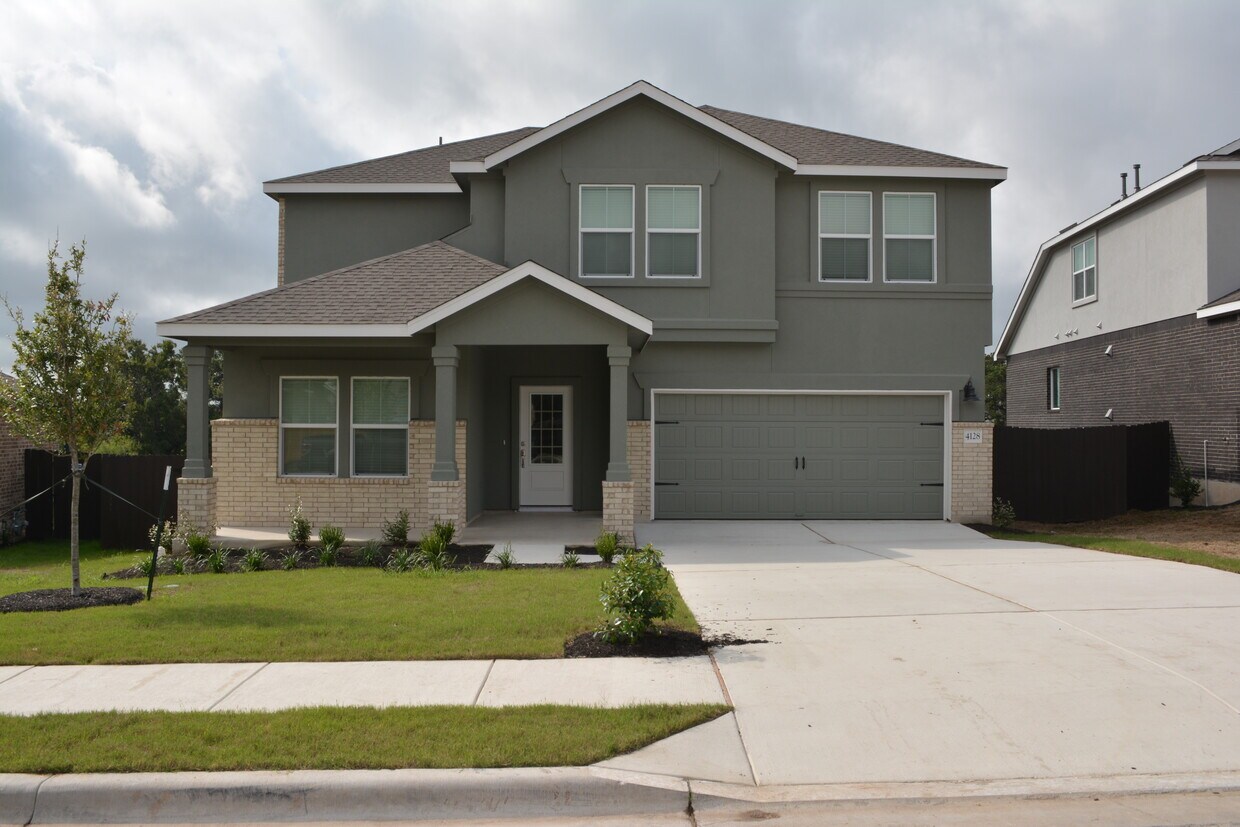 Foto principal - 4128 Home Place Rd