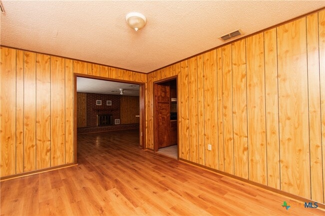 Building Photo - 119 Wolfe Rd