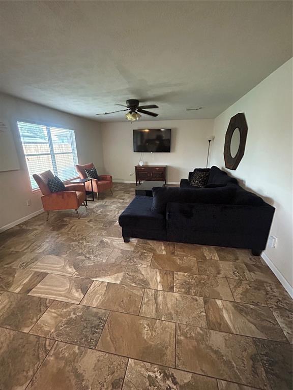 Foto del edificio - 3403 Owl Crossing Ln