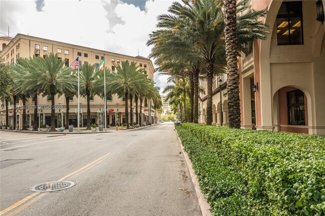 Foto del edificio - 55 Merrick Way