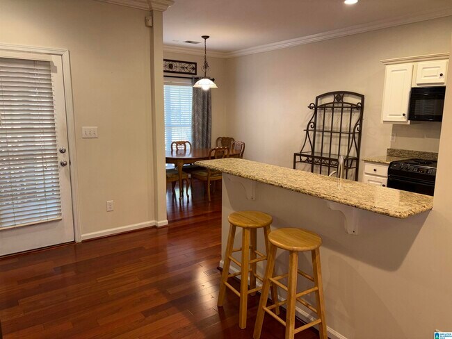 Foto del edificio - 805 Narrows Point Dr