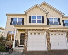 Building Photo - 21 Kingswood Ct