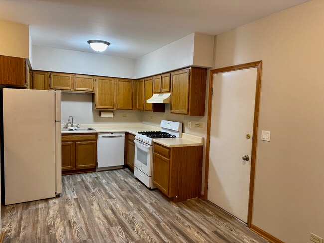Building Photo - 13361 W Heiden Cir