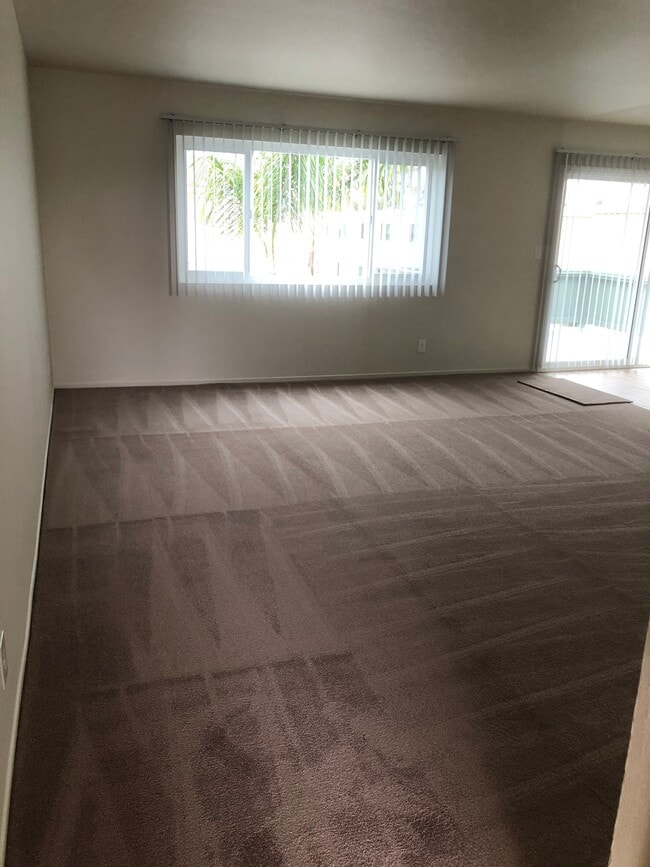 Building Photo - Westbay Eldon Apartments