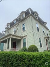 Building Photo - 20 Pitman St